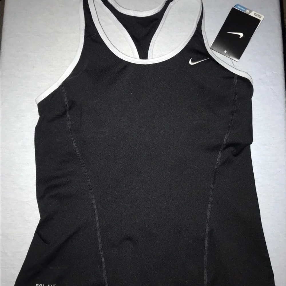 NWT Nike Dri-Fit Sports Top Size Med MSRP $70